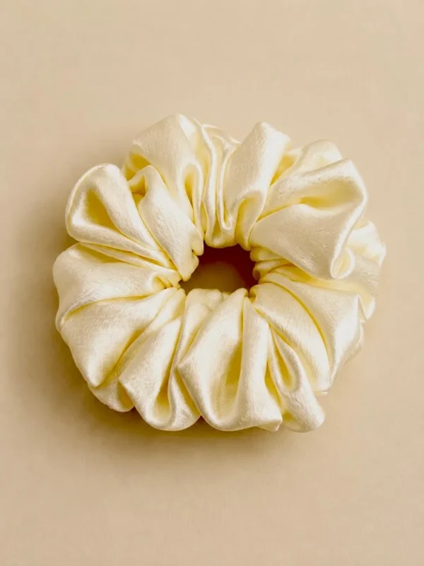 Satin Scrunchie (Medium Size)