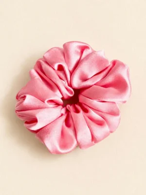 Satin Scrunchie (Medium Size) Satin Scrunchie (Medium Size)